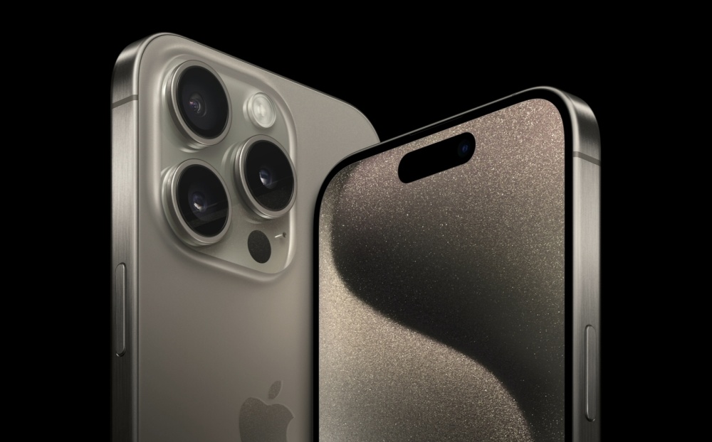 iPhone 17 Pro长得像充电宝iPhone 17 Pro设计解析，独特造型酷似充电宝的未来科技美学